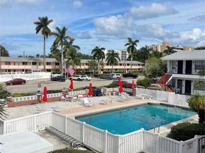 1050 Atlantic Shores Blvd 211, Hallandale Beach FL 33009