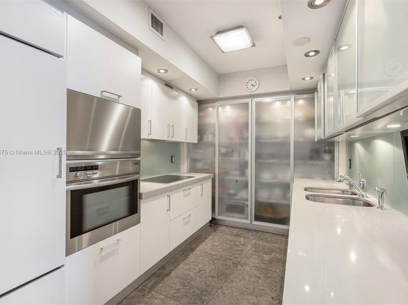 450 Alton Rd 2303, Miami Beach FL 33139