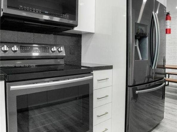 1647 NW 29th Ave, Miami FL 33125