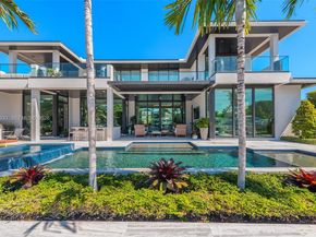 22 Isla Bahia Dr, Fort Lauderdale FL 33316