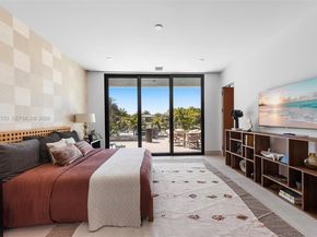 22 Isla Bahia Dr, Fort Lauderdale FL 33316