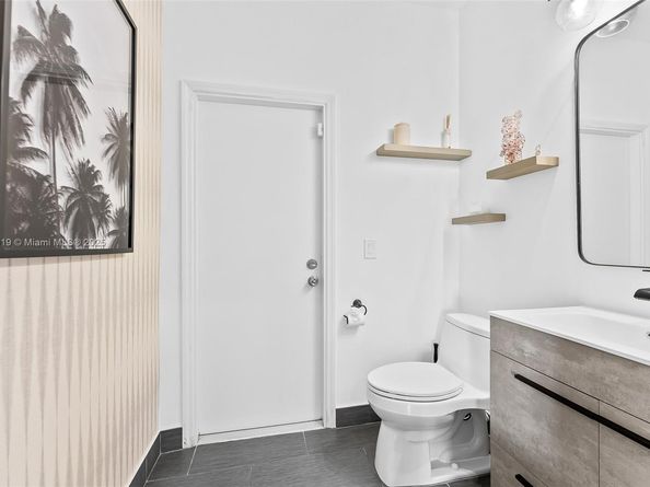 17723 Tiffany Trace Dr, Boca Raton FL 33487