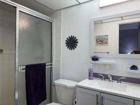 2861 Somerset Dr 409, Lauderdale Lakes FL 33311