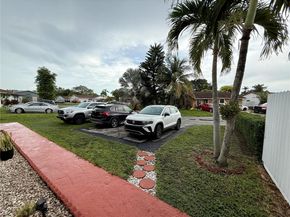13821 SW 42nd Ter, Miami FL 33175