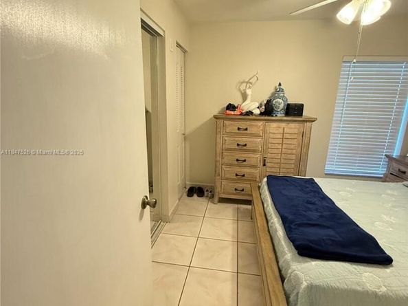 13821 SW 42nd Ter, Miami FL 33175