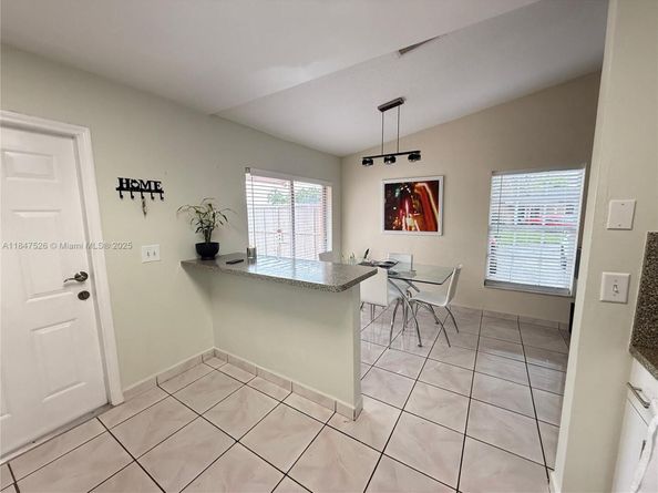 13821 SW 42nd Ter, Miami FL 33175