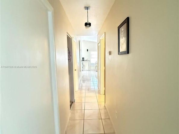 13821 SW 42nd Ter, Miami FL 33175
