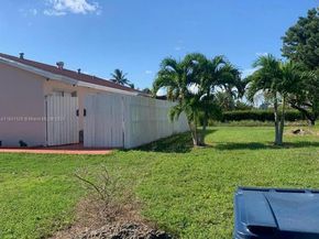 13821 SW 42nd Ter, Miami FL 33175