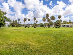 806 Cypress Grove Ln 111, Pompano Beach FL 33069