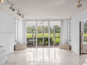 806 Cypress Grove Ln 111, Pompano Beach FL 33069