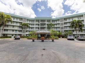 806 Cypress Grove Ln 111, Pompano Beach FL 33069