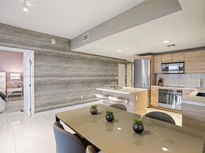 16385 Biscayne 1618+ 2 Parking, North Miami Beach FL 33160