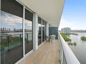 16385 Biscayne 1618+ 2 Parking, North Miami Beach FL 33160