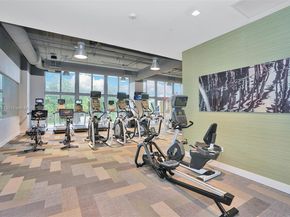 16385 Biscayne 1618+ 2 Parking, North Miami Beach FL 33160