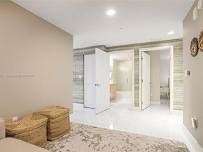16385 Biscayne 1618+ 2 Parking, North Miami Beach FL 33160