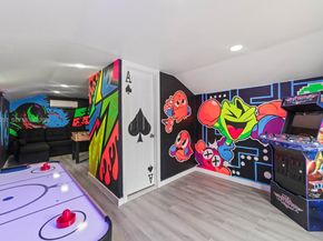 Undisclosed Address #A11998057, Miami FL 33175