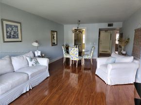 12501 SW 14th St 314R, Pembroke Pines FL 33027