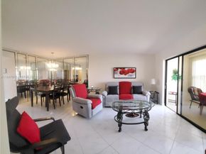 10300 NW 30th Ct 302, Sunrise FL 33322