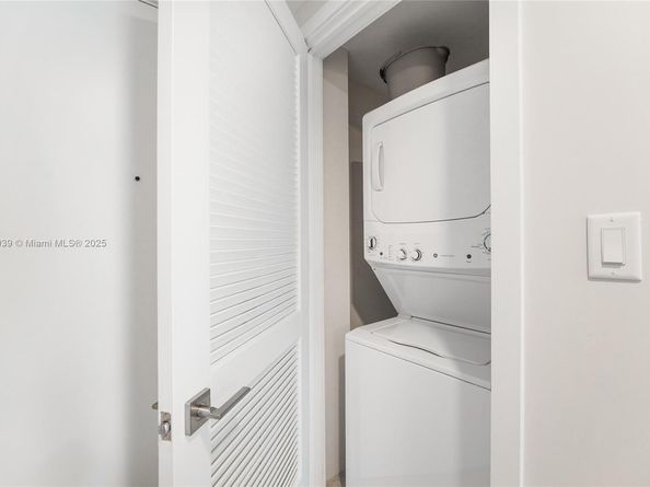 Undisclosed Address #A11883939, Miami FL 33137