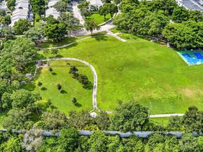 3501 N 30 Ter, Hollywood FL 33021