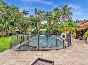 3501 N 30 Ter, Hollywood FL 33021
