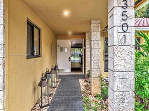3501 N 30 Ter, Hollywood FL 33021