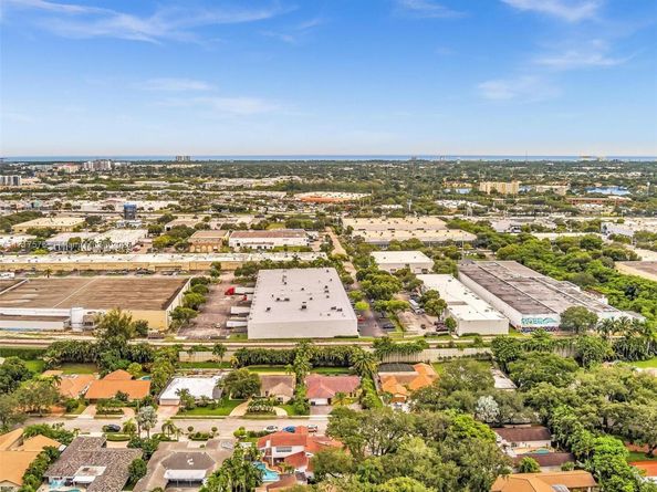 3501 N 30 Ter, Hollywood FL 33021