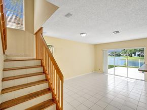 6330 NW 77th Ct, Parkland FL 33067