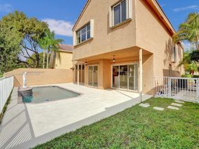 6330 NW 77th Ct, Parkland FL 33067