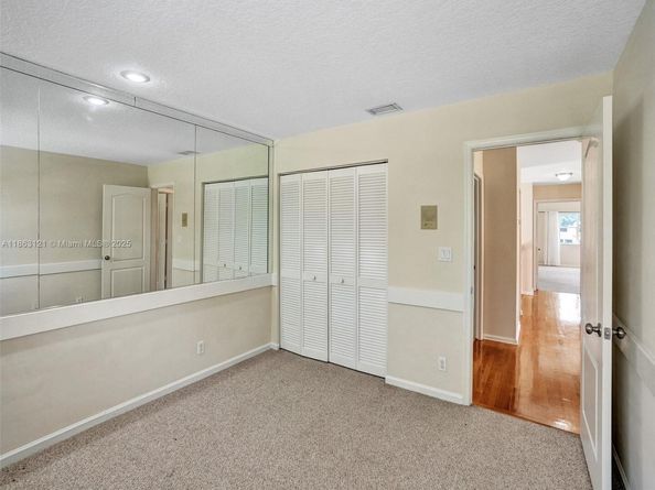 6330 NW 77th Ct, Parkland FL 33067