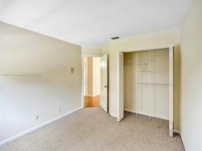 6330 NW 77th Ct, Parkland FL 33067