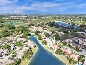 6330 NW 77th Ct, Parkland FL 33067
