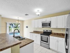 6330 NW 77th Ct, Parkland FL 33067