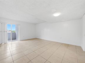 9375 Fontainebleau Blvd L301, Miami FL 33172