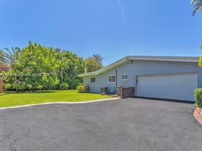 915 Country Club Prado, Coral Gables FL 33134