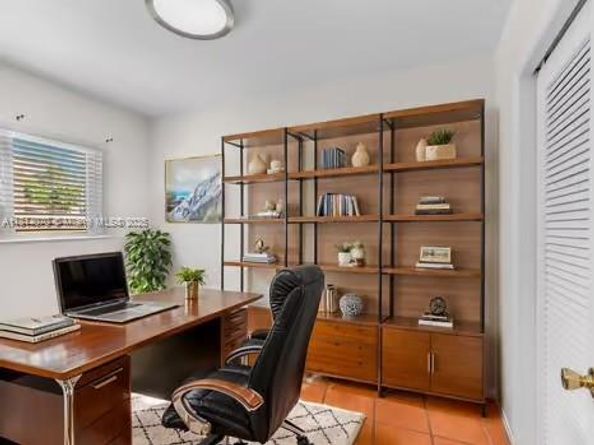915 Country Club Prado, Coral Gables FL 33134