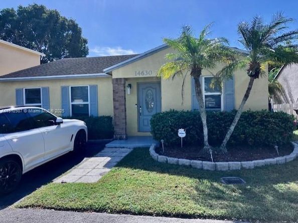 14630 S Beckley Sq, Davie FL 33325