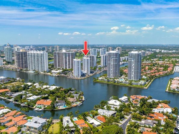 Undisclosed Address #A11858155, Aventura FL 33180