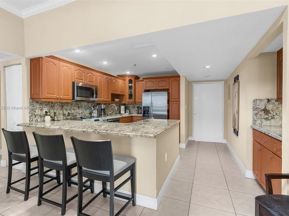 Undisclosed Address #A11858155, Aventura FL 33180