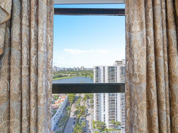 Undisclosed Address #A11858155, Aventura FL 33180