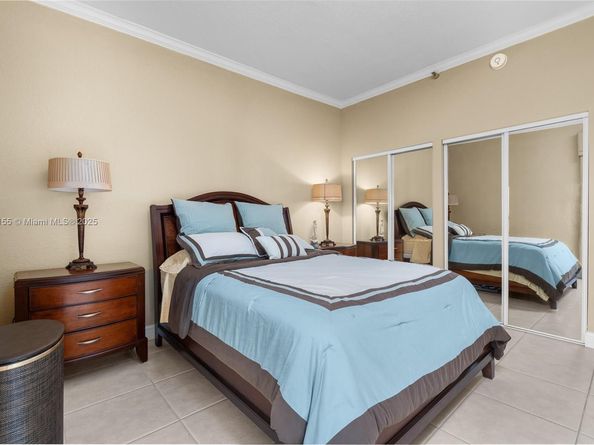 Undisclosed Address #A11858155, Aventura FL 33180