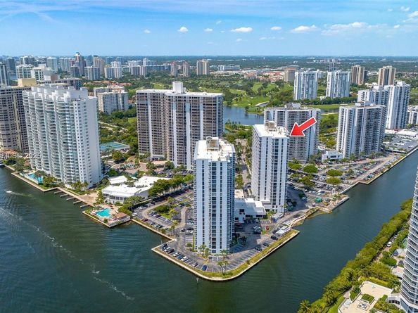 Undisclosed Address #A11858155, Aventura FL 33180