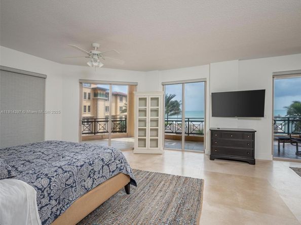 3415 N Ocean Dr 201, Hollywood FL 33019