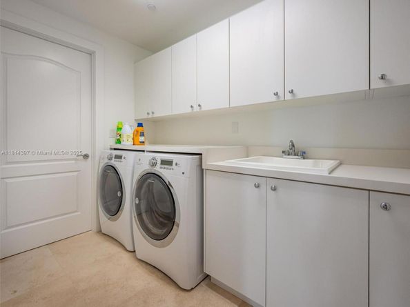 3415 N Ocean Dr 201, Hollywood FL 33019