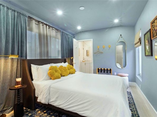 191 SE 13th Ave, Pompano Beach FL 33060