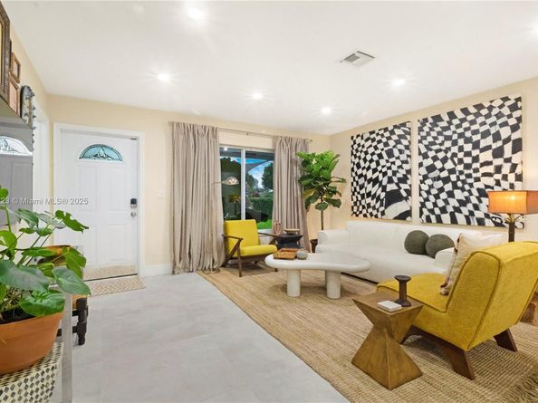 191 SE 13th Ave, Pompano Beach FL 33060