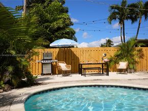 191 SE 13th Ave, Pompano Beach FL 33060