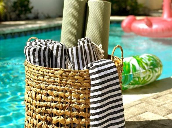 191 SE 13th Ave, Pompano Beach FL 33060