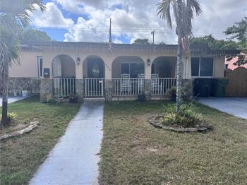 900 NW 127th St