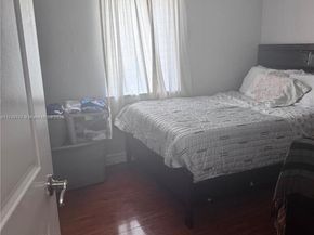 900 NW 127th St, North Miami FL 33168